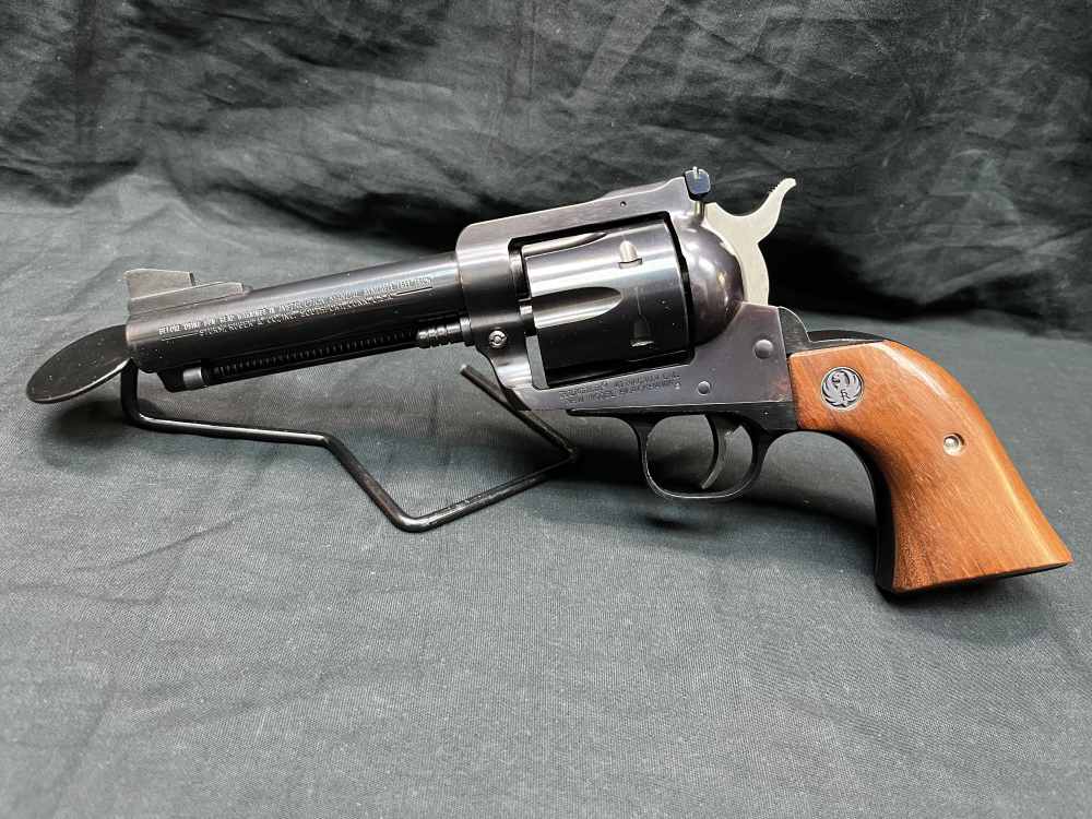 Ruger New Model Blackhawk 41mag 4.75" Cowboy Action Revolver 41 MAG-img-1