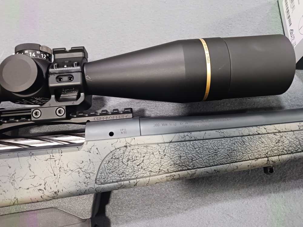 BERGARA HMR WILDERNESS .300 WIN MAG 26" LEUPOLD TIMNEY PRE-OWNED UNFIRED-img-4