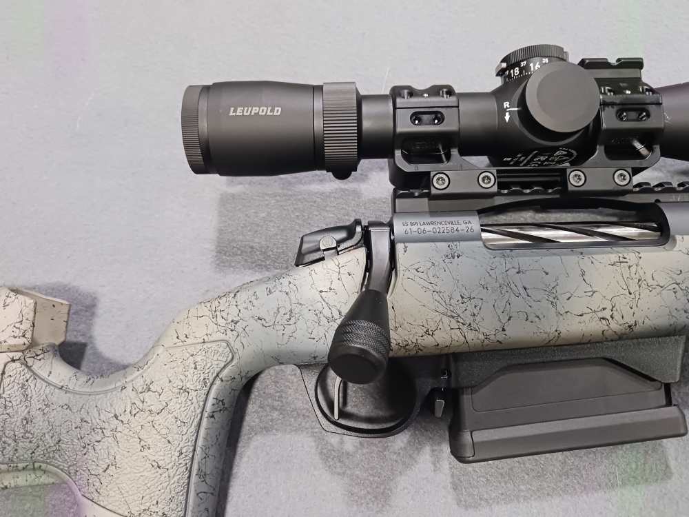 BERGARA HMR WILDERNESS .300 WIN MAG 26" LEUPOLD TIMNEY PRE-OWNED UNFIRED-img-3