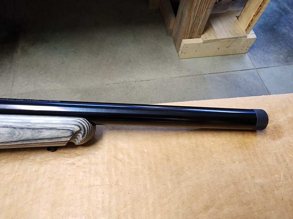 PICS NEW RUGER AMERICAN RIMFIRE RIFLE .17 HMR 18" BULL THREADED LAMINATE 17-img-12