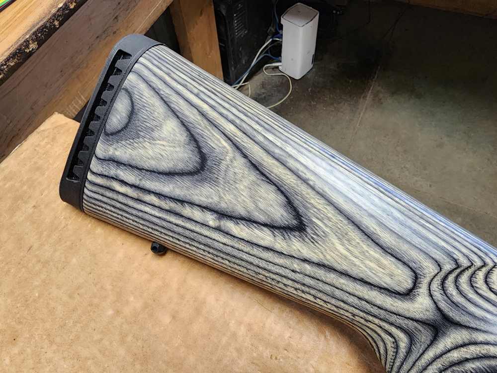 PICS NEW RUGER AMERICAN RIMFIRE RIFLE .17 HMR 18" BULL THREADED LAMINATE 17-img-5