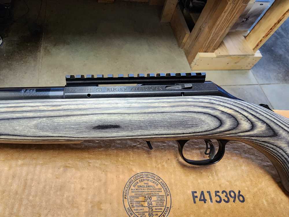 PICS NEW RUGER AMERICAN RIMFIRE RIFLE .17 HMR 18" BULL THREADED LAMINATE 17-img-20