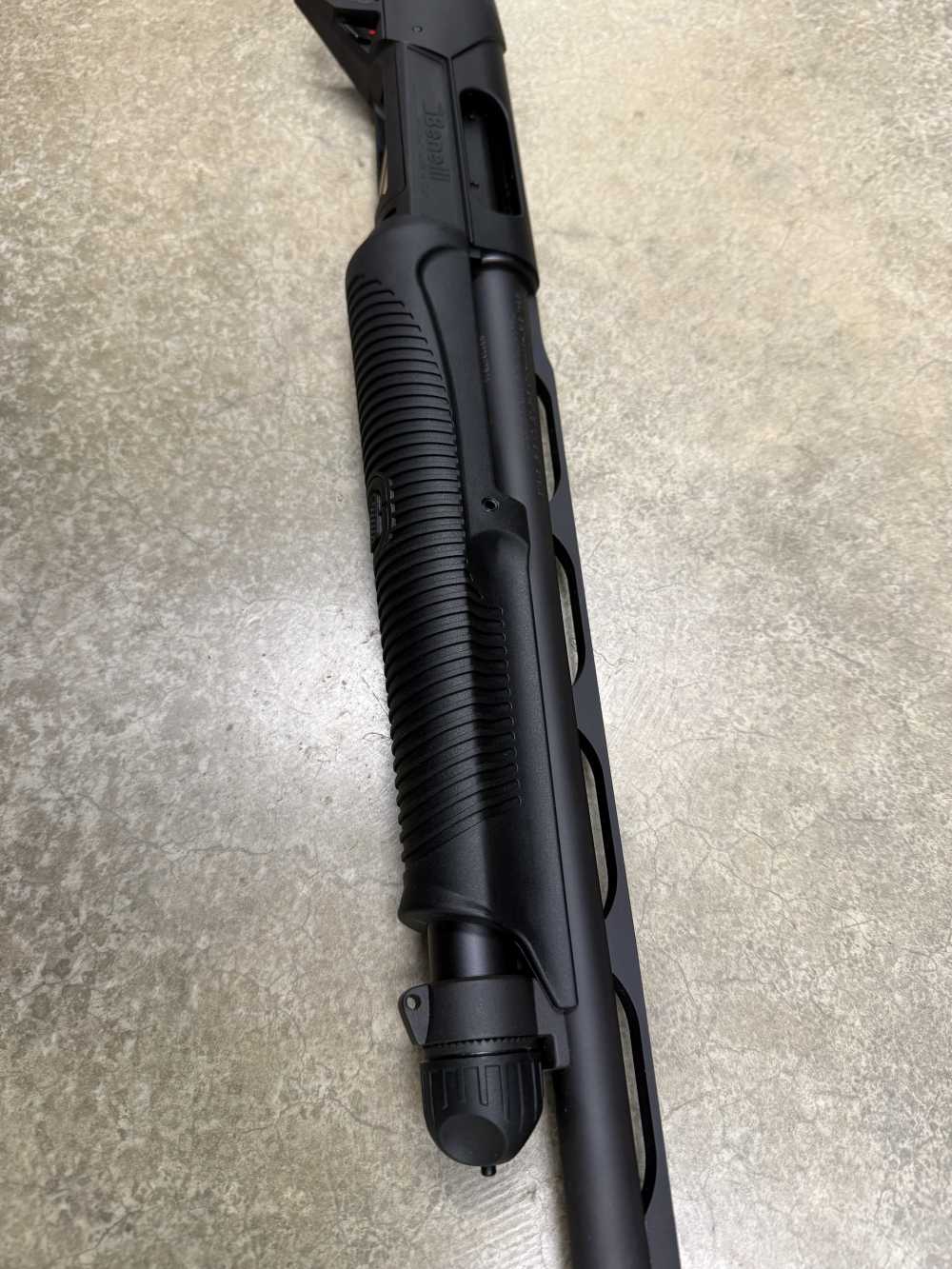 Like New Benelli SuperNova-img-4
