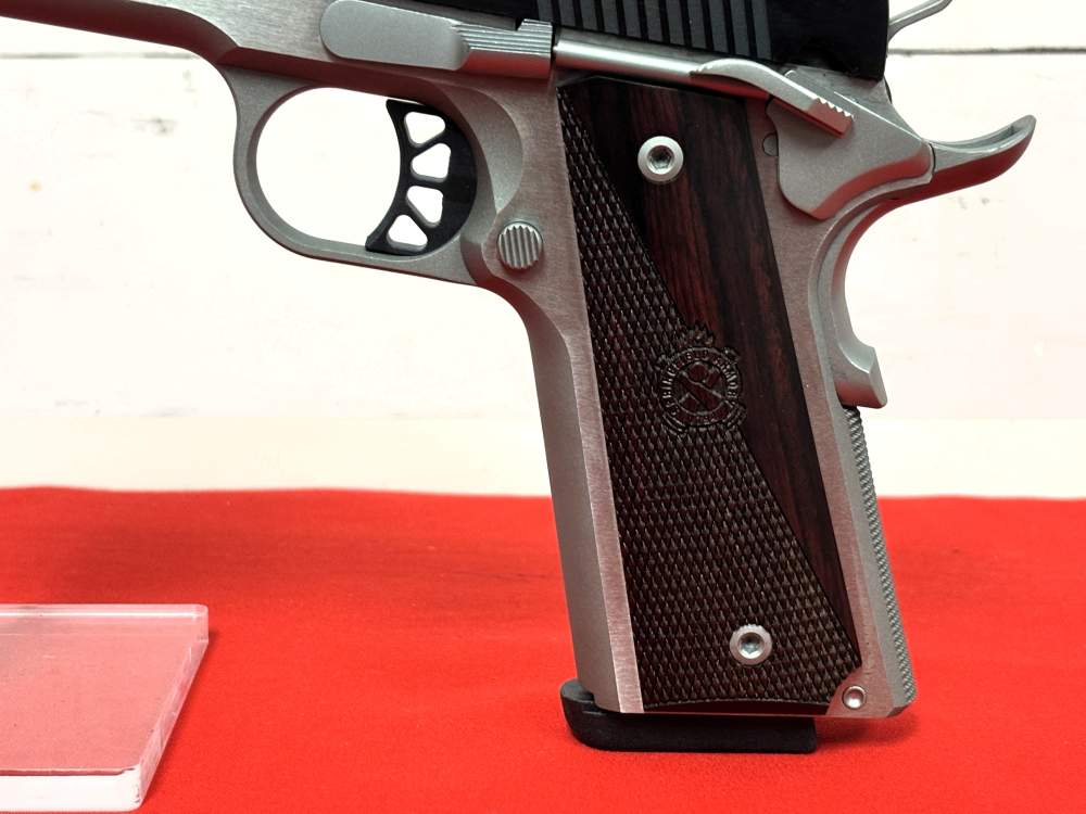 Factory New Springfield Ronin 1911 5" Pistol 9mm Blue/Stainless -img-3