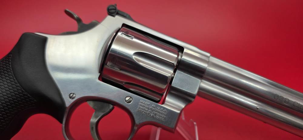 Smith & Wesson 629-6 Classic 44 Magnum 8" Stainless-img-11