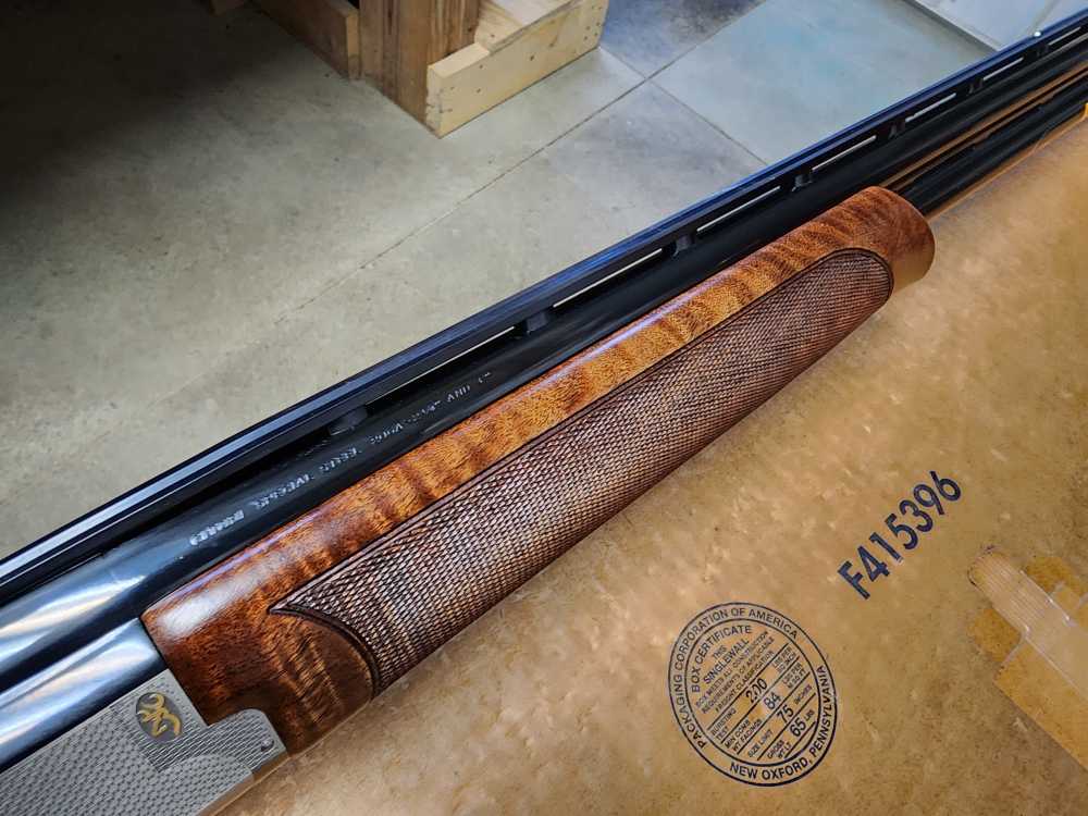 PICS! NEW BROWNING CITORI 725 SPORTING 20 GA 32" PORTED WALNUT 32 SHOTGUN-img-17