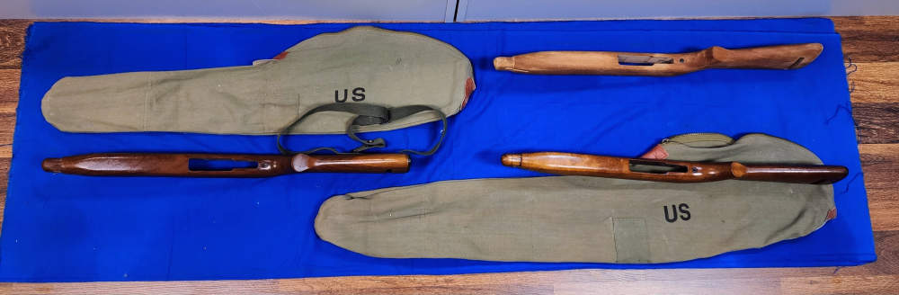 M1 CARBINE STOCKS - LOT OF 3 + 2 US CASES-img-2