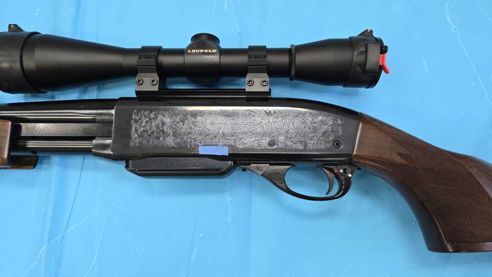 Remington 7600, .270 WIN. 22" BBL, Leupold M8 6x42, RH/LE Crossover Stock-img-6