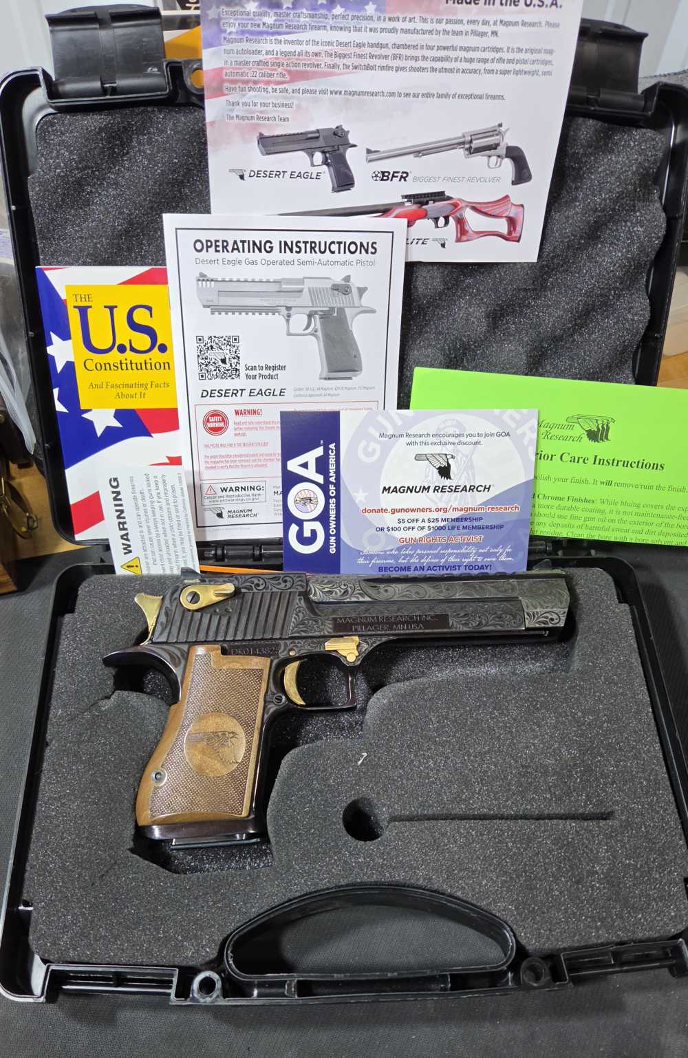 DESERT EAGLE 50AE ENGRAVED HIGH POLISH BLUED & 24K GOLD -img-1