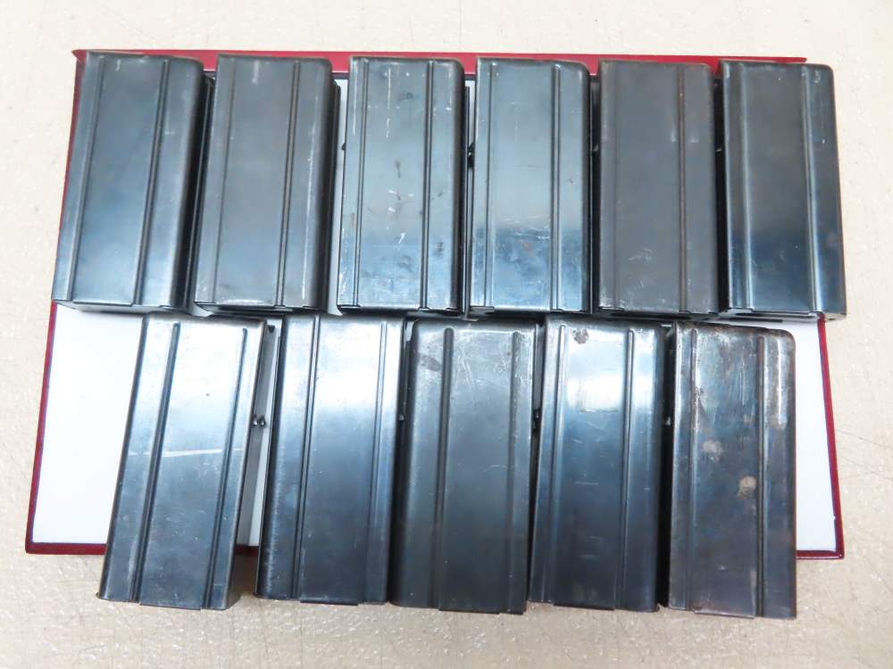 USGI M1 Carbine Magazine Lot – 11 Magazines + 1943 Dated Pouch-img-7