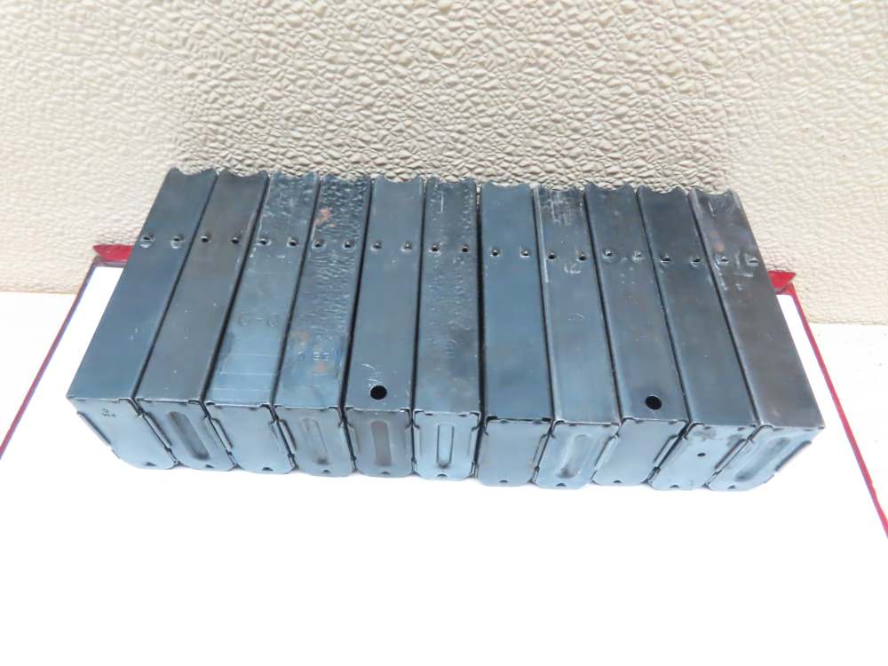 USGI M1 Carbine Magazine Lot – 11 Magazines + 1943 Dated Pouch-img-20