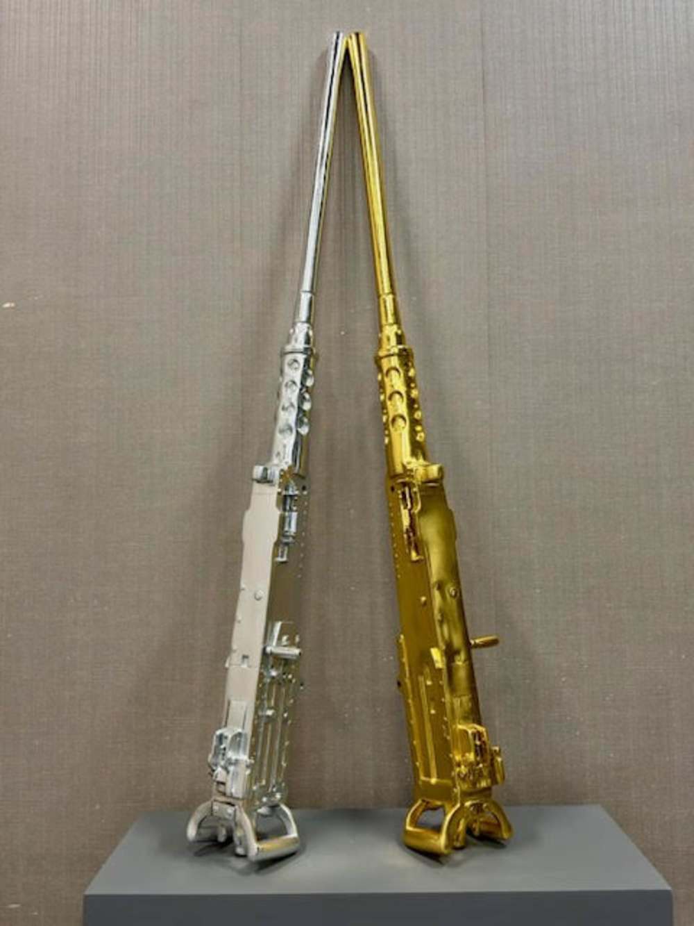 Gold leaf M2 50 cal replica machine gun -img-3