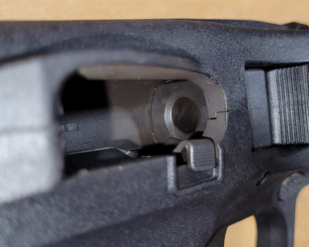 Smith & Wesson FPC 9mm Luger 16" -img-8