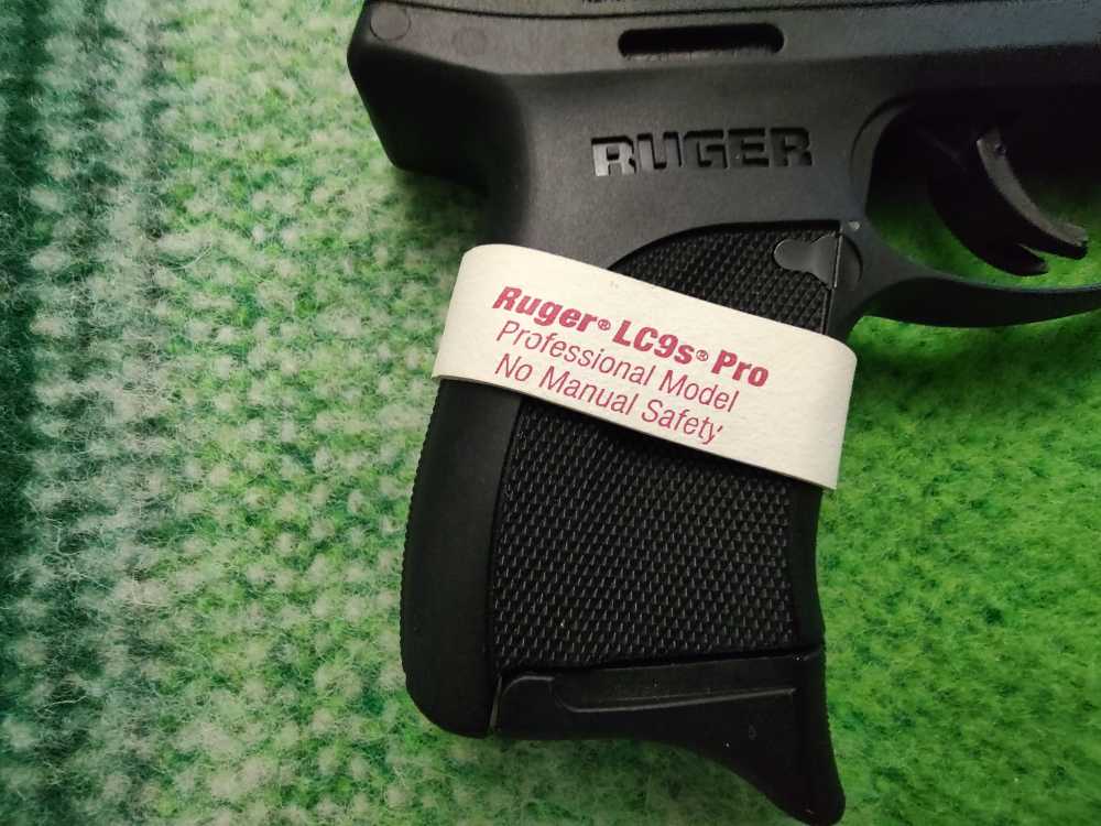 RUGER LC9s PRO-img-5