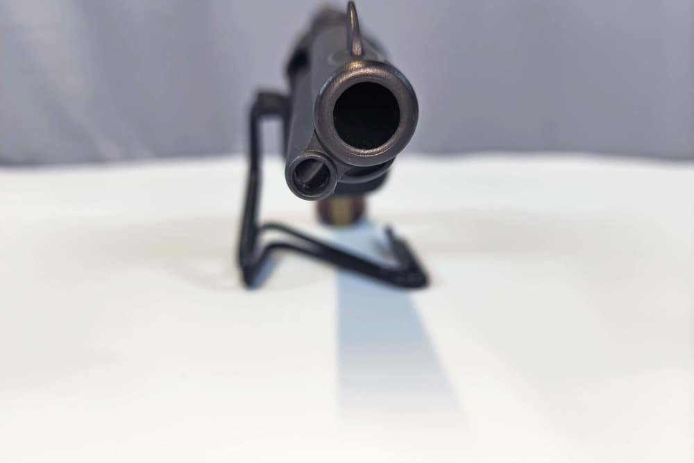 Uberti 1873 Cattleman Hombre .45 LC SAA – Matte Black & Brass-img-5