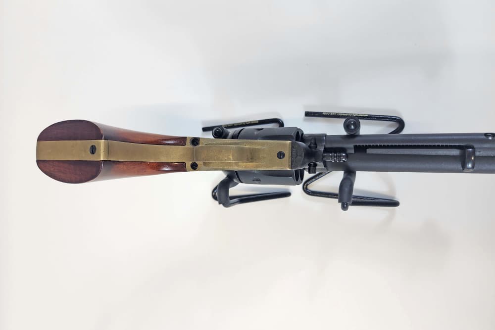 Uberti 1873 Cattleman Hombre .45 LC SAA – Matte Black & Brass-img-4