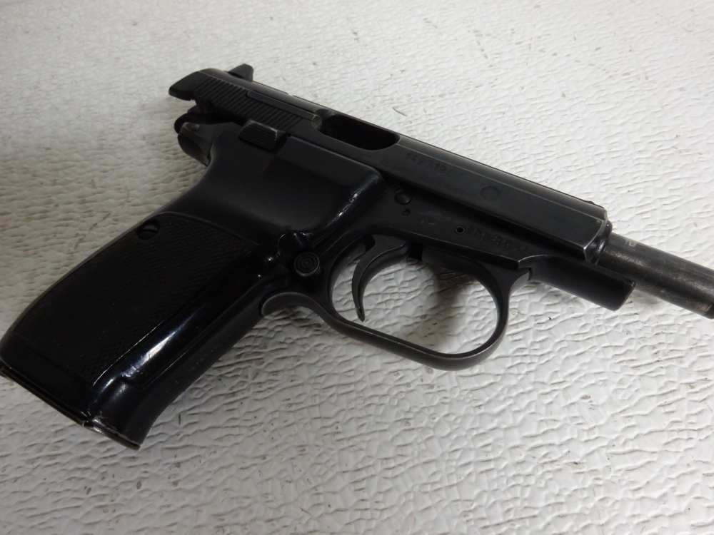 CZ Model CZ 82  SA/DA Pistol SHE89X – 9x18mm Makarov  -img-15