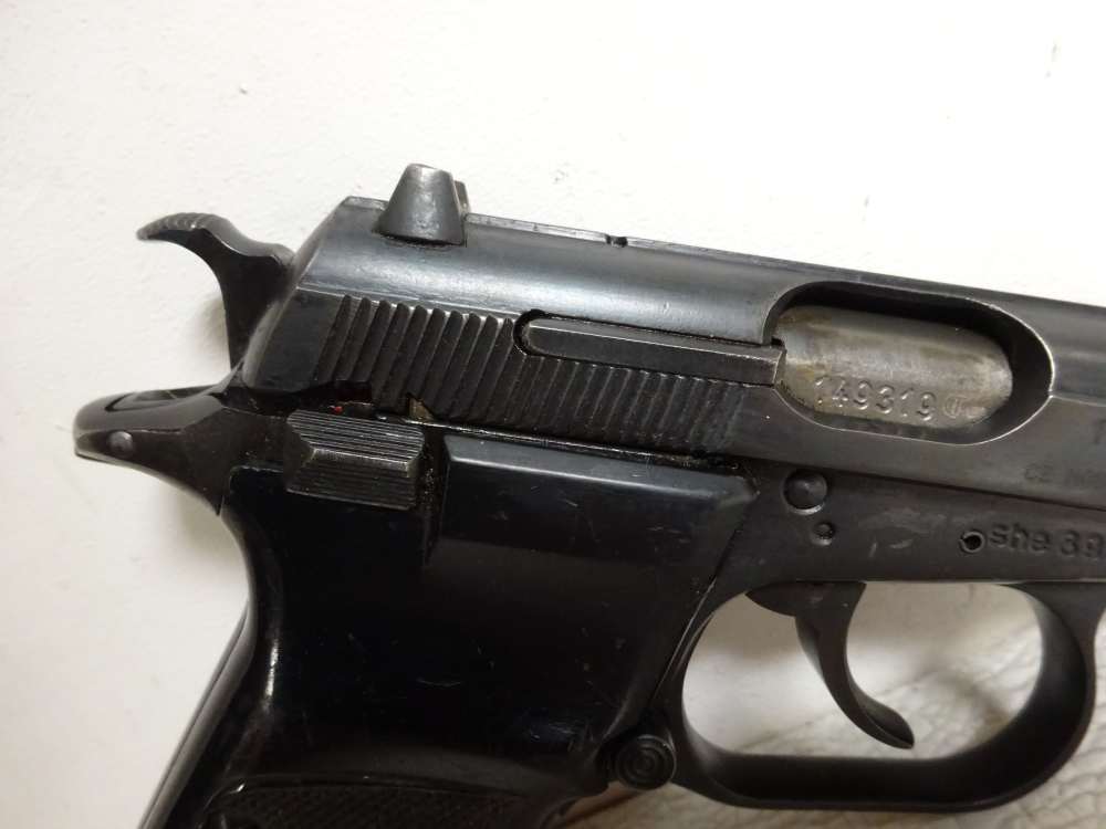 CZ Model CZ 82  SA/DA Pistol SHE89X – 9x18mm Makarov  -img-5