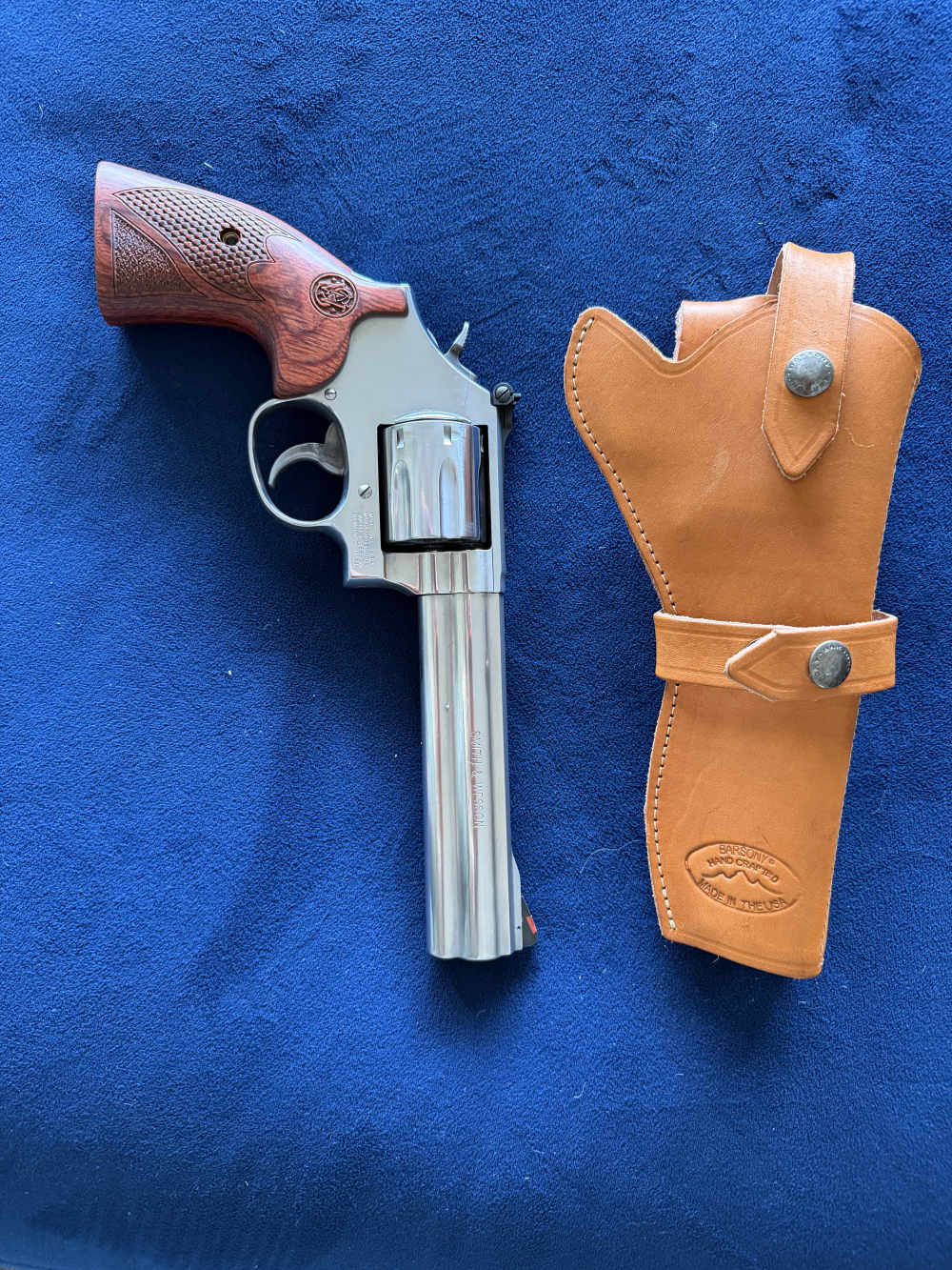 Smith & Wesson 686 Plus Deluxe .357 Mag 6" 7-Shot, MINT with HKS & Barsony-img-0