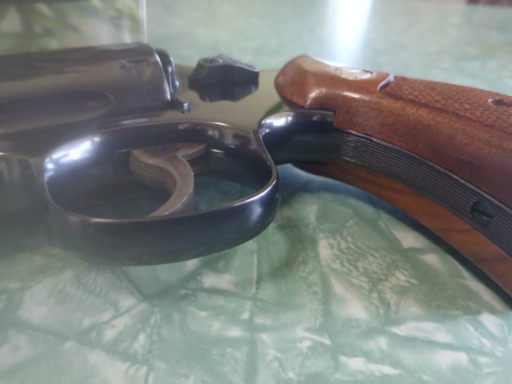 Mint smith and wesson 19 -3 beautiful penny auc no reserve -img-3