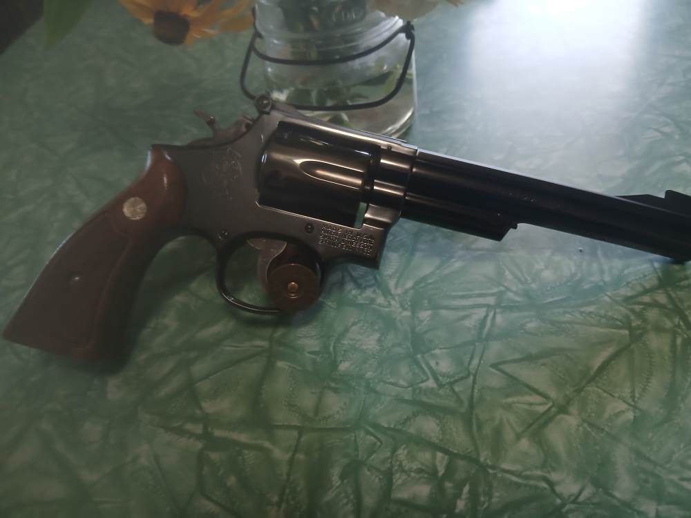 Mint smith and wesson 19 -3 beautiful penny auc no reserve -img-20