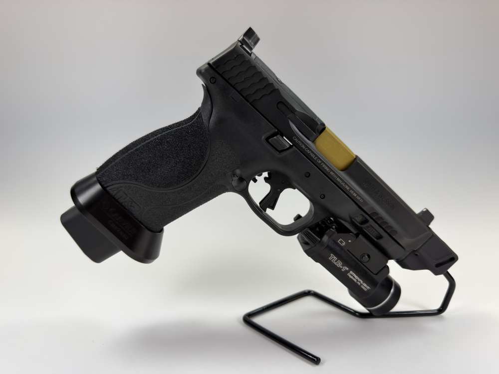 UPGRADED! Smith & Wesson M&P 2.0 Pro Series C.O.R.E. w/ Comp, Light, ETC -img-3