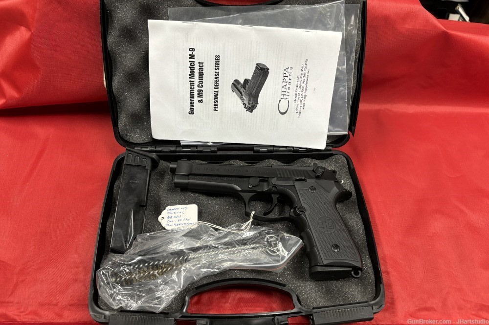 Chiappa Firearms M9 .40 caliber Pistol in box with 2 mags!-img-5
