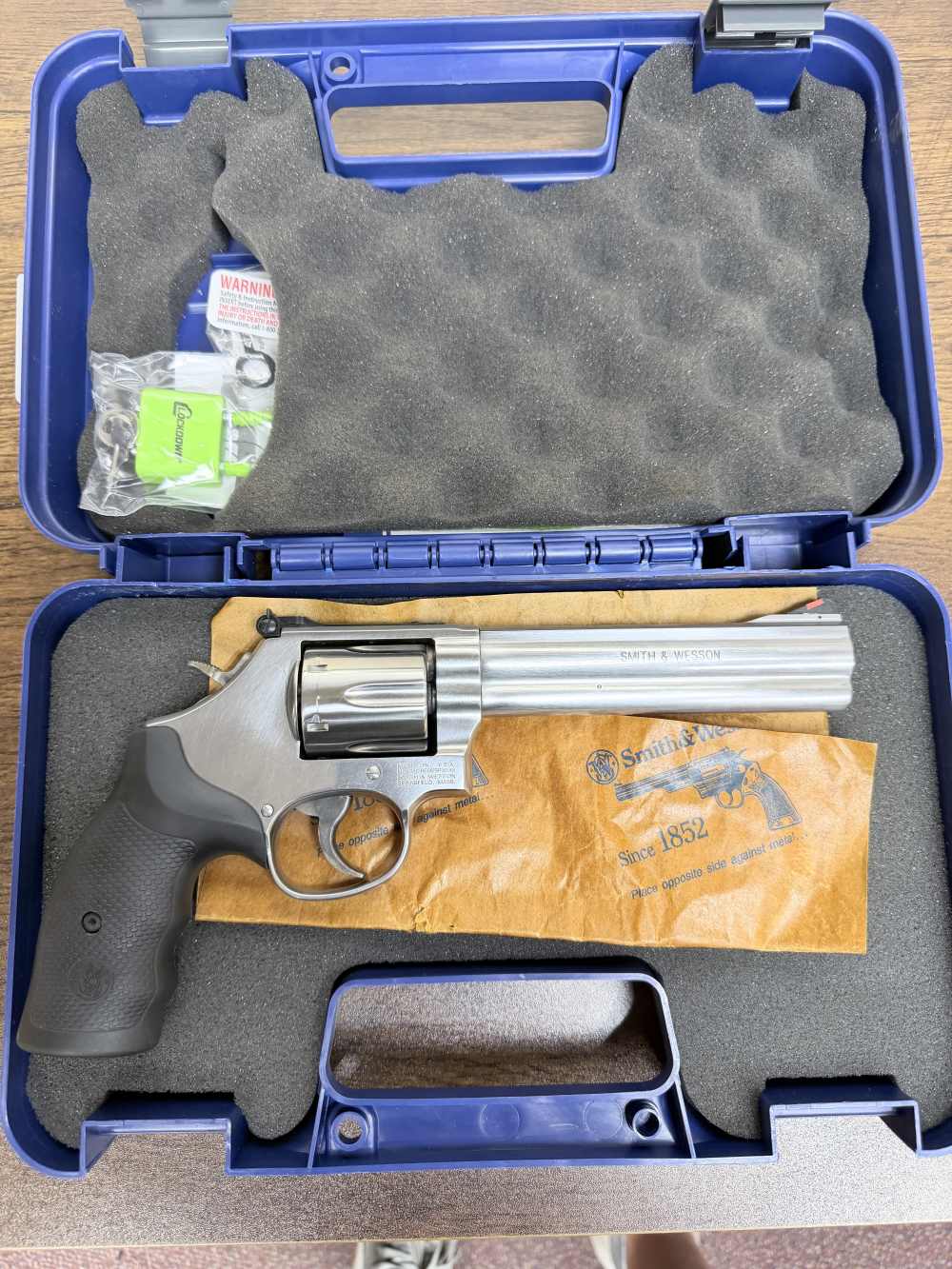 Smith & Wesson Model 686 – Distinguished Combat Magnum – .357 Magnum-img-2