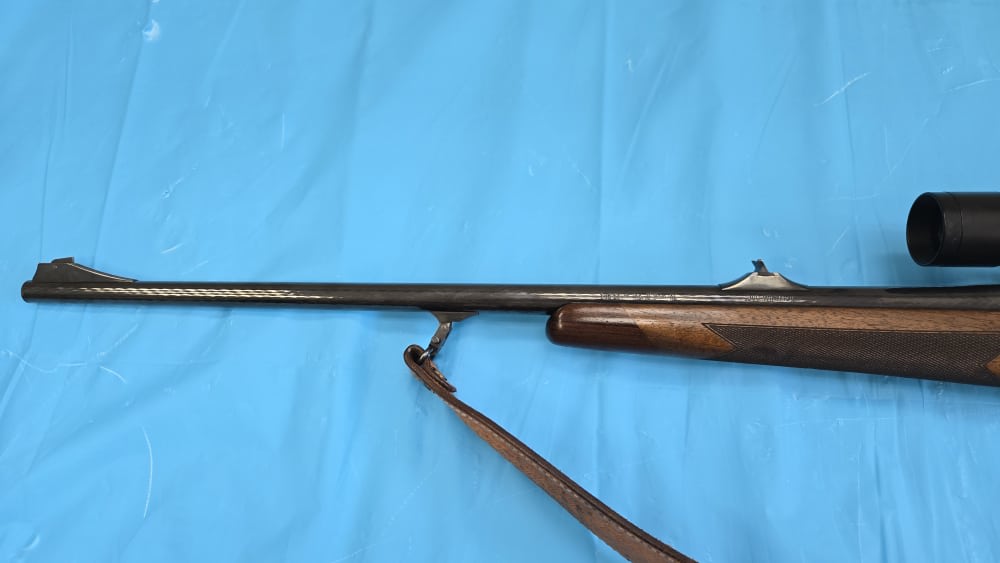 Steyr Mannlicher Luxus, .300 Win Mag, 25" BBL, Zeiss Diavari C 3-9x36 T*-img-7
