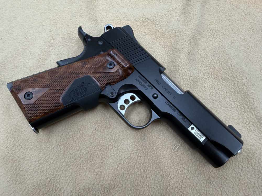 Kimber Pro Carry II Crimson Trace .45 3200251 Very Clean-img-7
