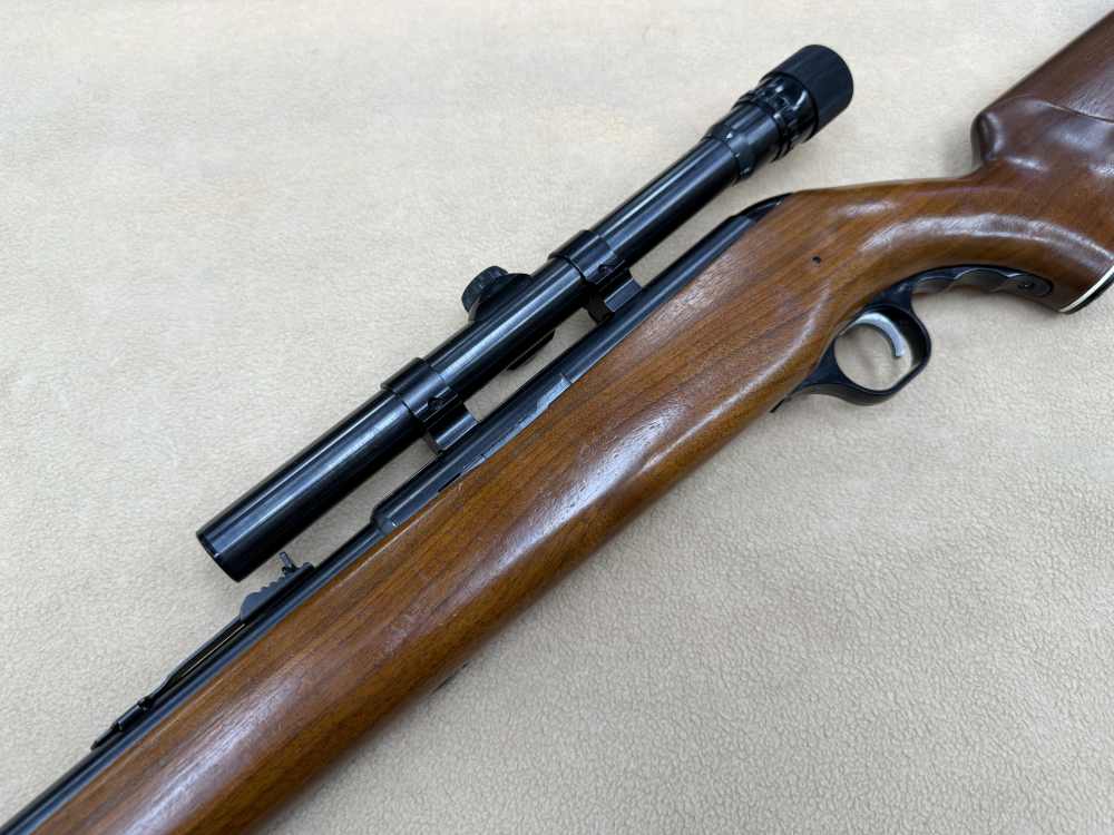 Mossberg 351C .22LR 18" Weaver V-22A Great Condition -img-8