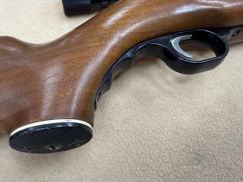 Mossberg 351C .22LR 18" Weaver V-22A Great Condition -img-3