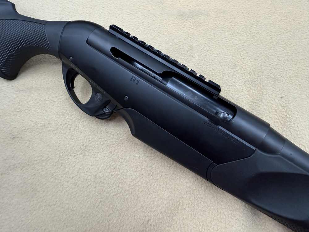 Benelli R1 .300 WSM 24" With Case Great Condition -img-0