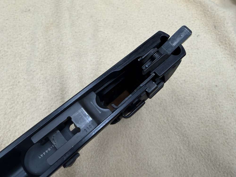 Sig Sauer P239 .40SW 239M-40 GREAT Condition 5 Mags Box-img-14