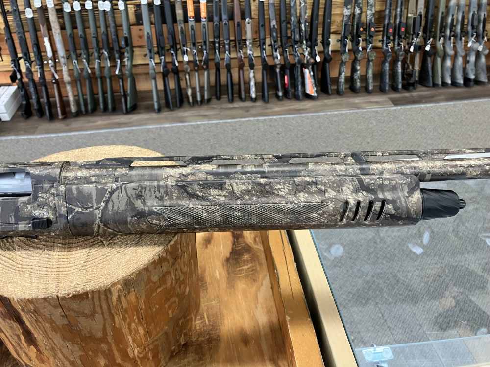 Escort PS Youth Shotgun - 20 Ga - 4+1 - 22" - Realtree Timber-img-3
