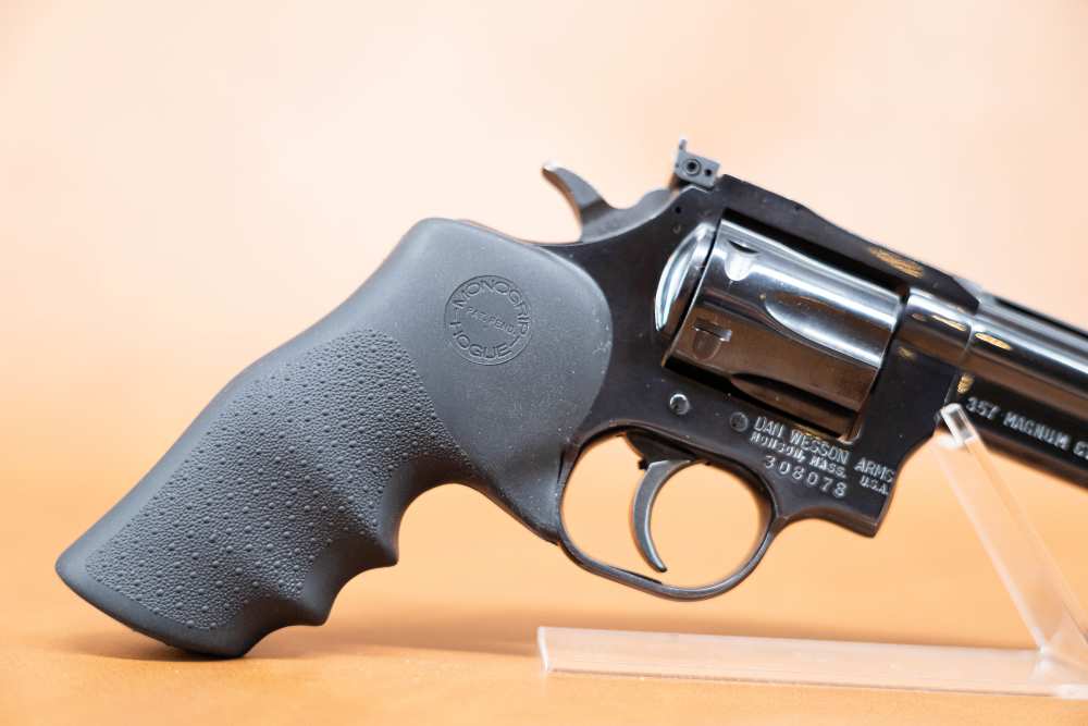 Dan Wesson Model 15 - .357 Magnum - 6" Vent Heavy Barrel - .01/NR-img-19