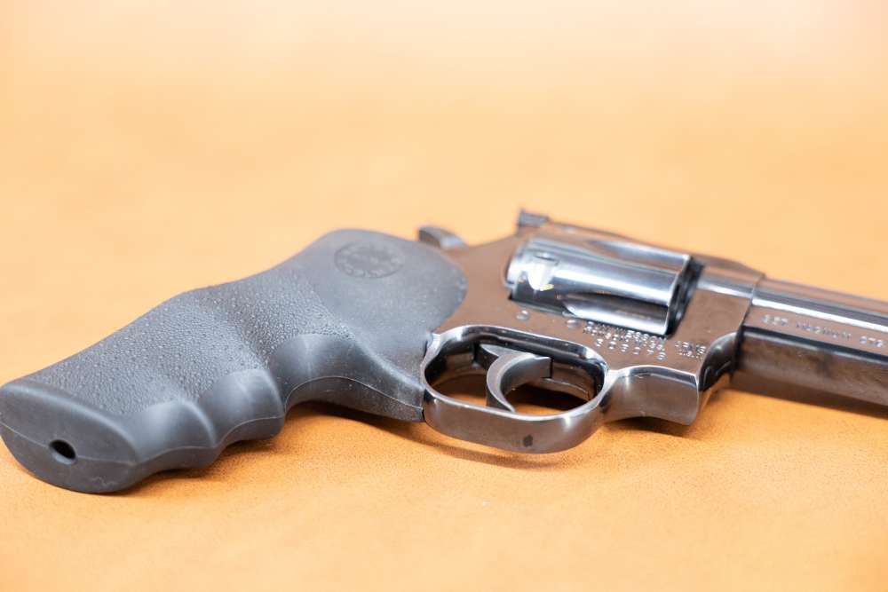 Dan Wesson Model 15 - .357 Magnum - 6" Vent Heavy Barrel - .01/NR-img-22