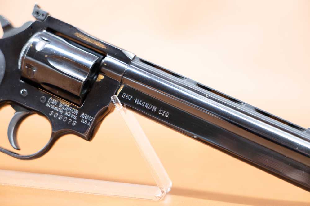 Dan Wesson Model 15 - .357 Magnum - 6" Vent Heavy Barrel - .01/NR-img-17