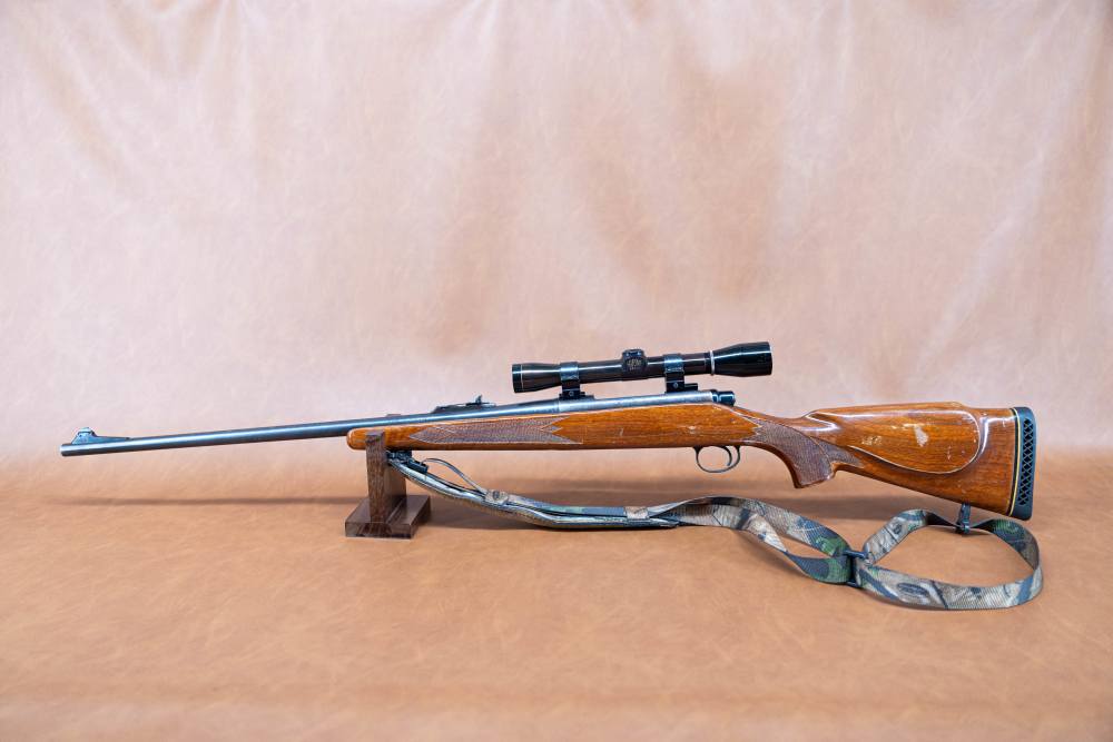 Remington Model 700 - 7mm Rem Mag - Vintage Leupold M8-4x-img-21
