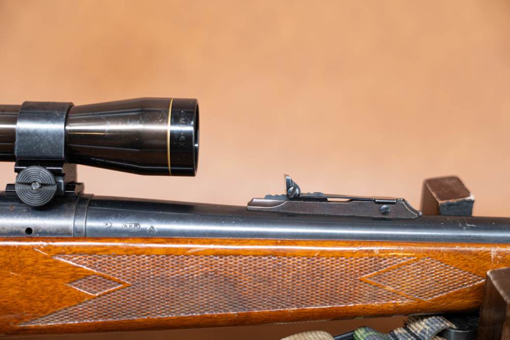 Remington Model 700 - 7mm Rem Mag - Vintage Leupold M8-4x-img-8