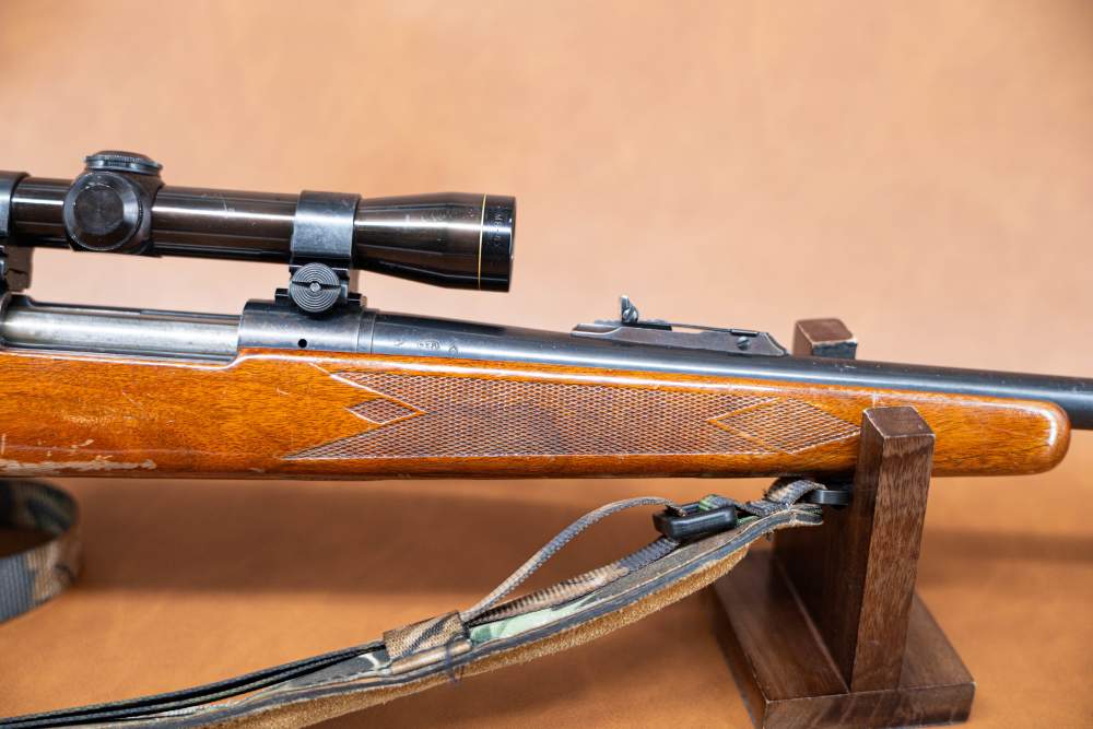 Remington Model 700 - 7mm Rem Mag - Vintage Leupold M8-4x-img-5