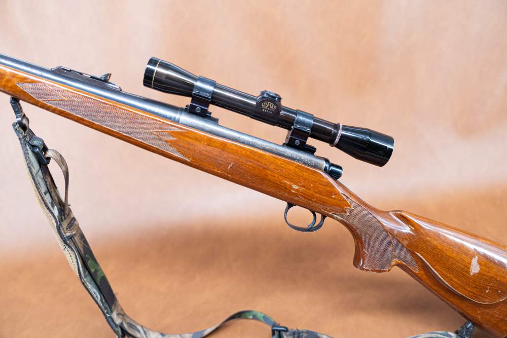 Remington Model 700 - 7mm Rem Mag - Vintage Leupold M8-4x-img-36