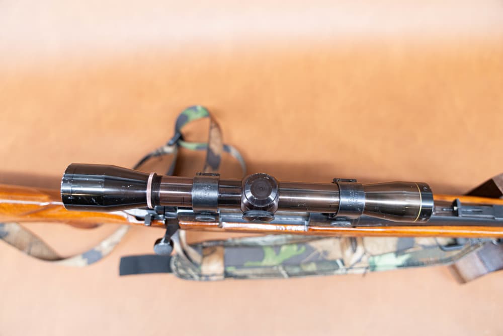 Remington Model 700 - 7mm Rem Mag - Vintage Leupold M8-4x-img-18