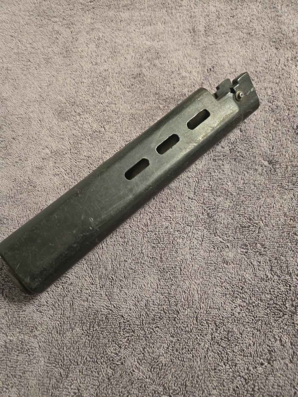 Rhodesian made  fn fal hand guard. R1-img-0
