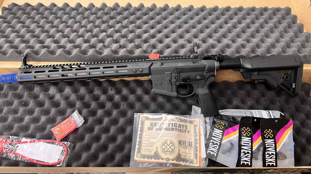 Noveske N4 16” Recon! NO RESERVE!-img-2