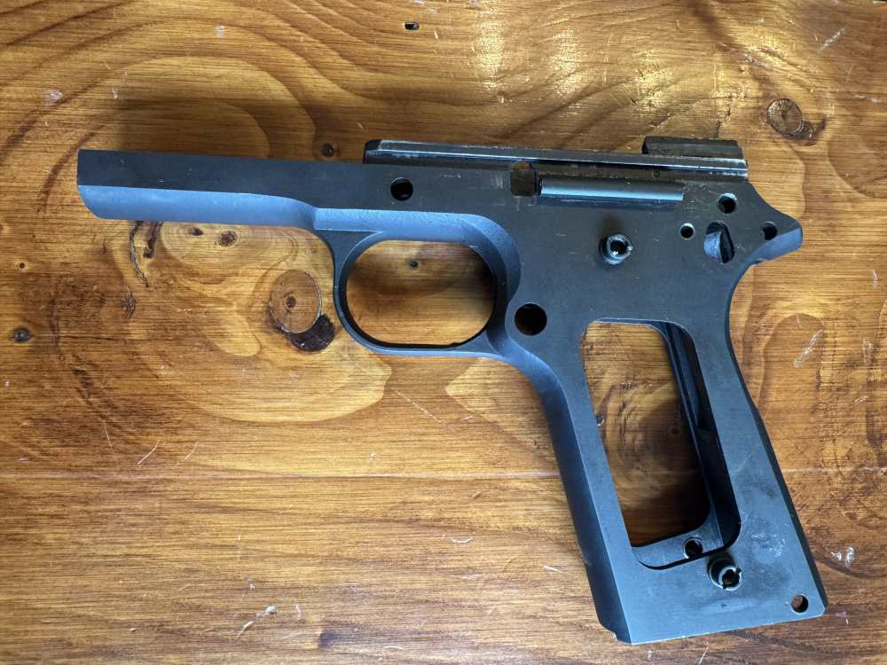 Essex Government 1911 Frame 45 auto GI ramp -img-3