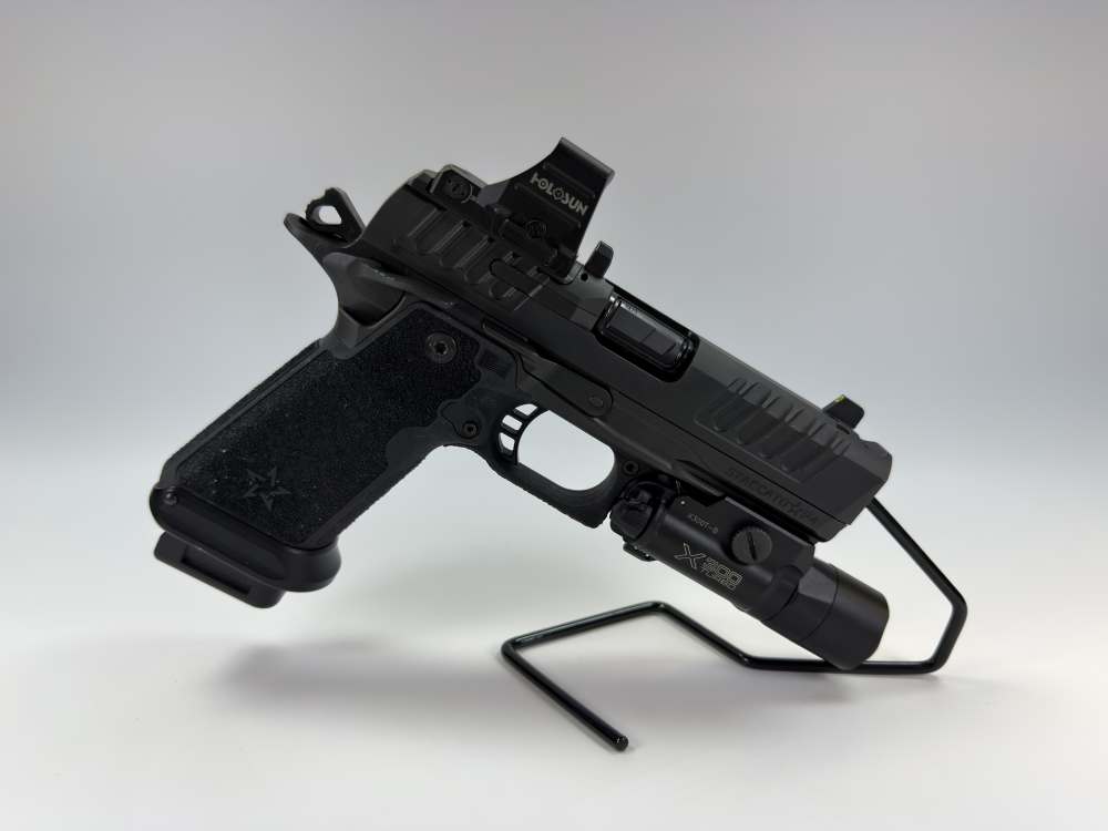 LIKE NEW! Staccato HD P4 2011 w/ COMP, Surefire, Holosun, +3 mags, ETC-img-4