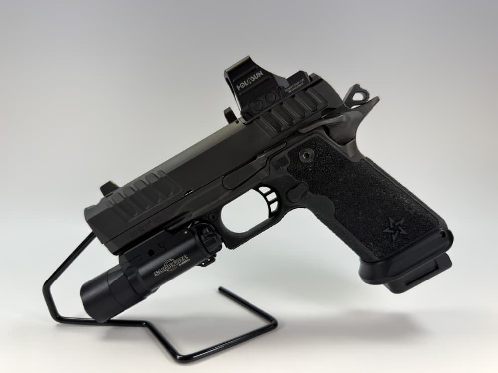 LIKE NEW! Staccato HD P4 2011 w/ COMP, Surefire, Holosun, +3 mags, ETC-img-1
