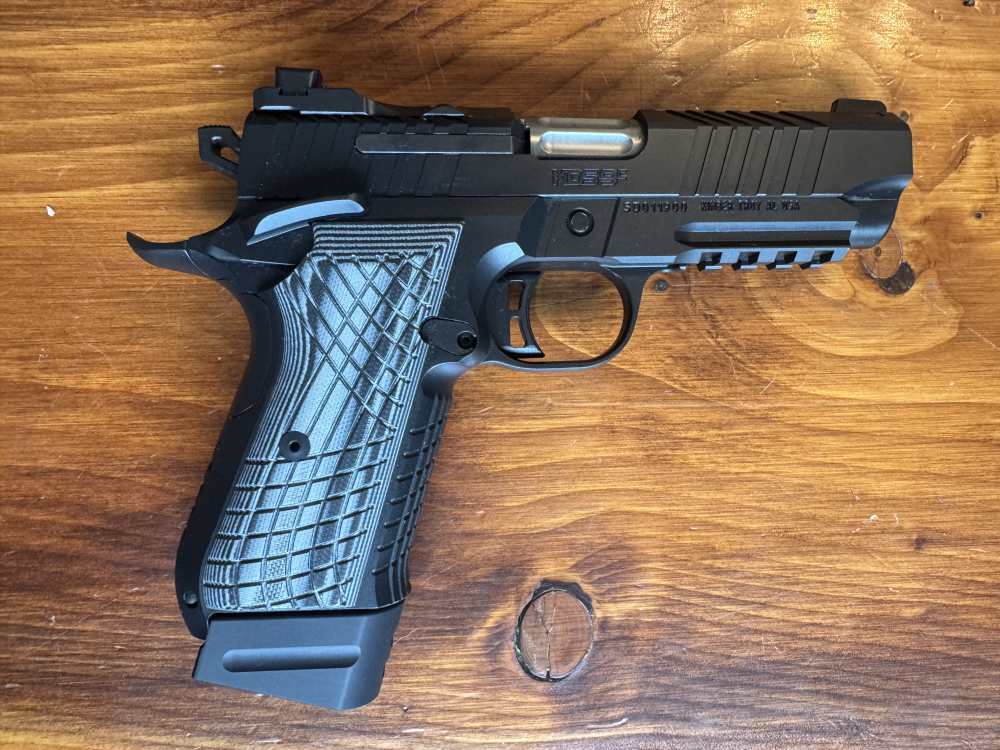Kimber KDS9C with rail 9MM -img-1