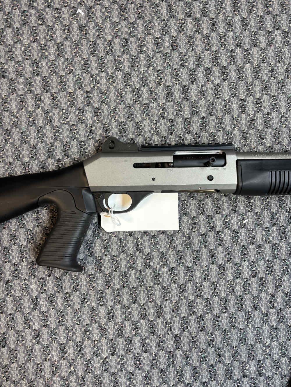 Benelli M4 Tactical 12ga semi shotgun preowned excellent condition -img-3